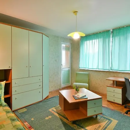 3br Vintage Sea Garden Spirit شقة فارنا